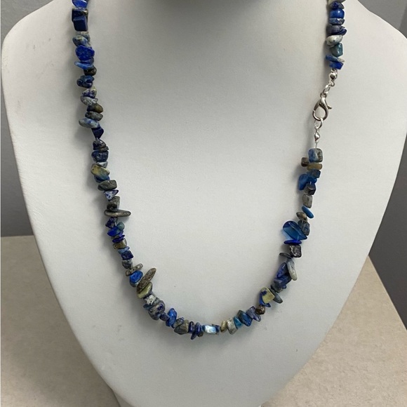 NEW SODALITE Genuine crystal chip necklace - Picture 2 of 3